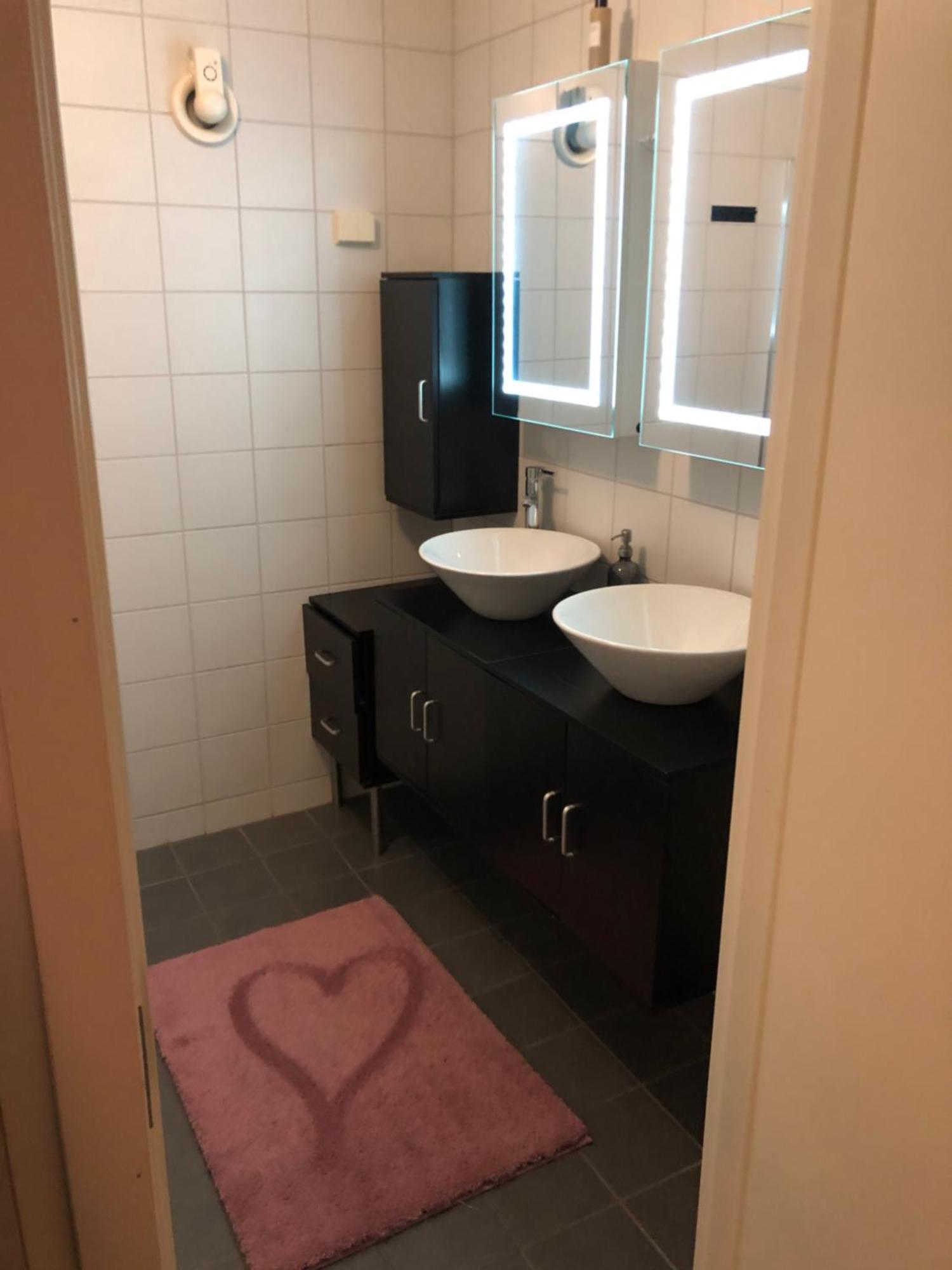 Moderne Og Trivelig Leilighet, Med Unik Utsikt Tromsø Esterno foto